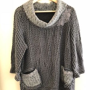 Grey crochet tunic M/L